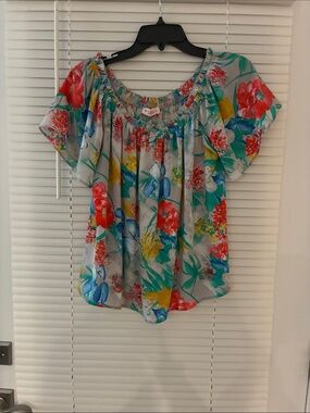 Izzy & Lola Multicolor Floral Off-Shoulder Blouse